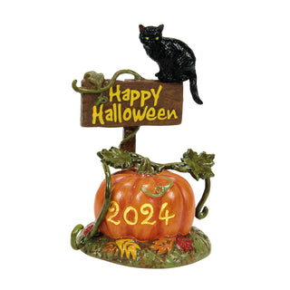 Department 56 Cross Product Halloween Village Accessory: Feline Noir, 2024 sparkle-castle