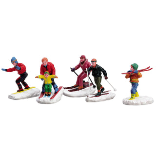 Lemax Vail Village Accessory: Winter Fun Figurines, Set Of 5 sparkle-castle