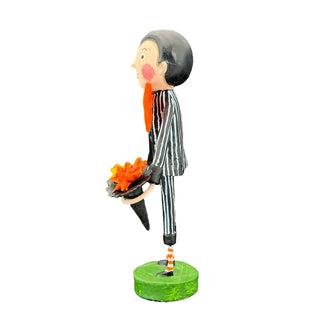 Lori Mitchell Halloween Collection: Date Night Dracula Figurine sparkle-castle