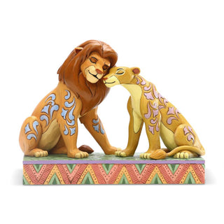 Jim Shore Disney Traditions: Simba Nala Snuggling Figurine sparkle-castle