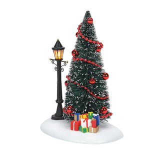 Cross Product Village Accessory: Lit Christmas Vignette sparkle-castle