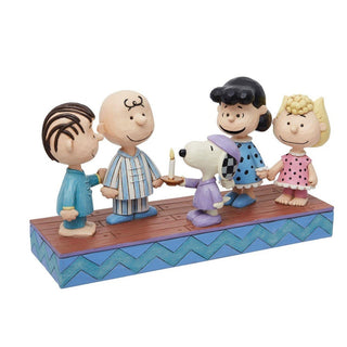 Jim Shore Peanuts: Peanuts Gang In Christmas PJ's Figurine sparkle-castle