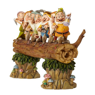 Jim Shore Disney Traditions: Seven Dwarfs Figurine sparkle-castle