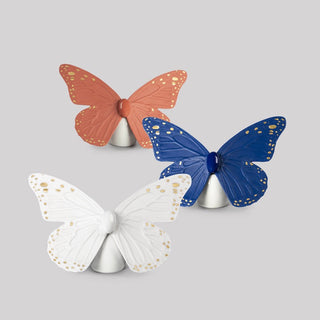Lladró Gold Lustre Collection: White Butterfly Figurine sparkle-castle