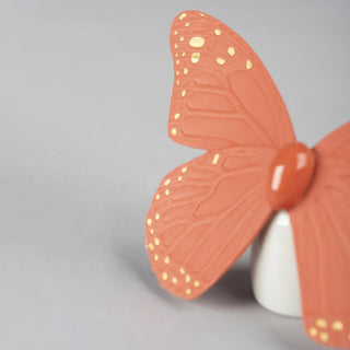 Lladró Gold Lustre Collection: Coral Butterfly Figurine sparkle-castle